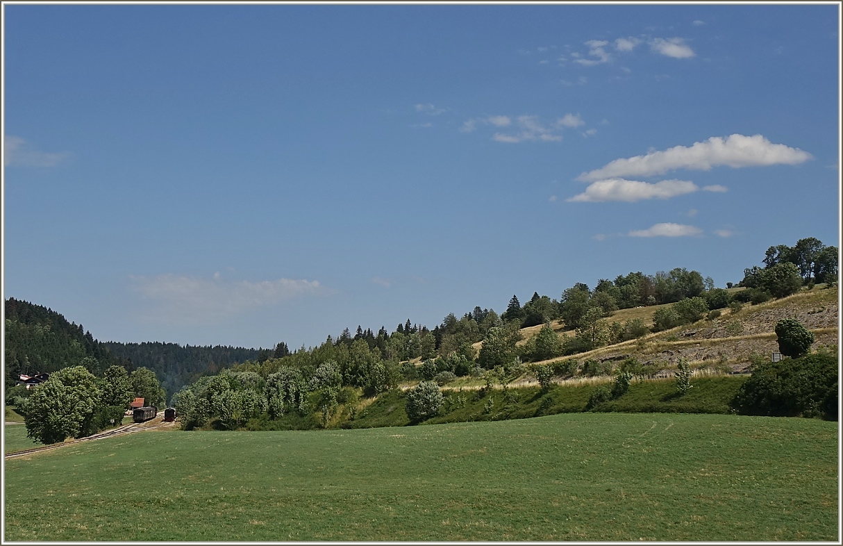 Ein Such den Zug Bild im französischem Jura. 
(15.07.2023)