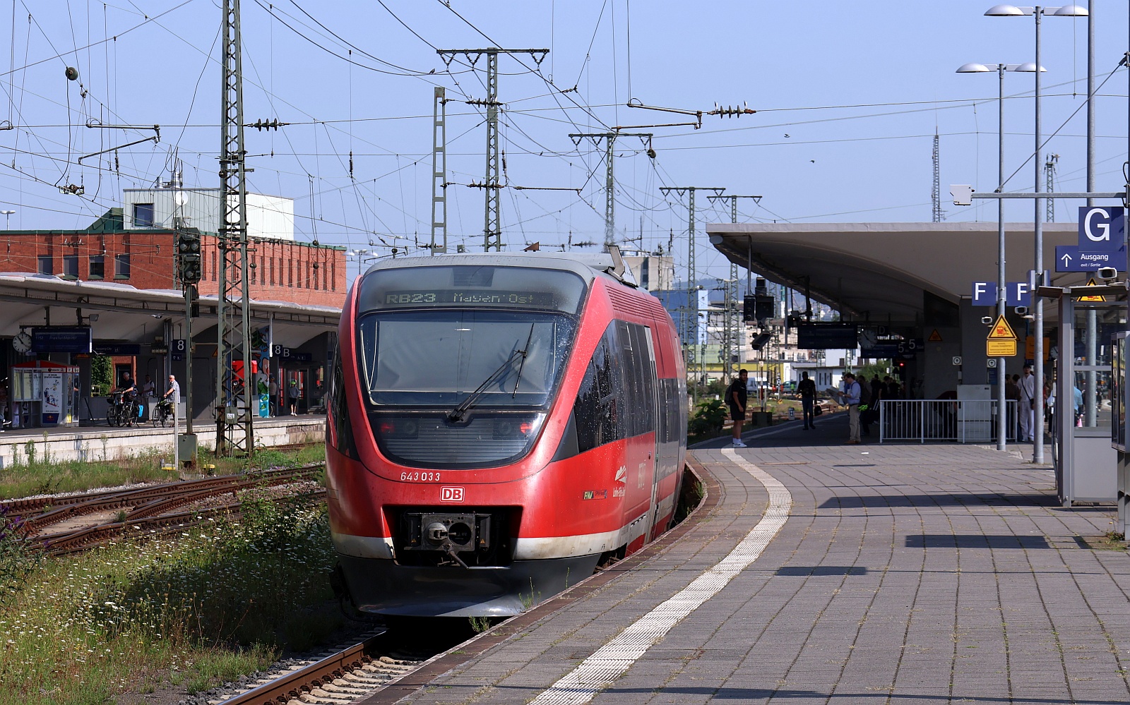 Einfahrt für DB 643 011/511 als RB 23 nach Mayen Ost. Koblenz Hbf 12.08.2025