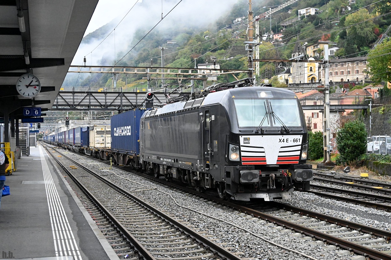 MRCE 193 661 bei der abfahrt mit einen KLV von bellinzona,23.10.22