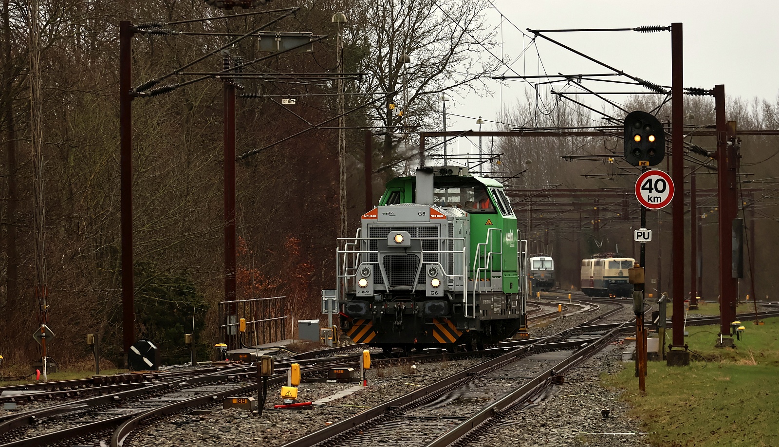 NexRail/TXL 650 003-6 auf Rangierfahrt im Bhf Padborg nachdem sie den CargoTrans KLV für die beiden Damen im Hintergrund bereitgestellt hatte. 13.03.2026