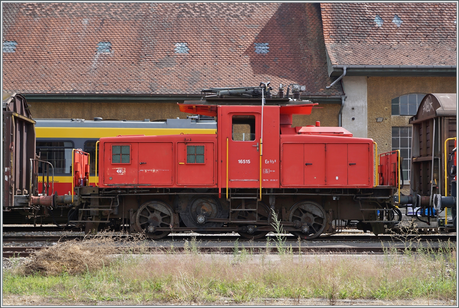 Nocheinmal die  Ee 3/3 II 16515 ins Balsthal, verbunden mit der Hoffnung dass die Aufarbeitung gelingen möge. 

30. Aug. 2022 