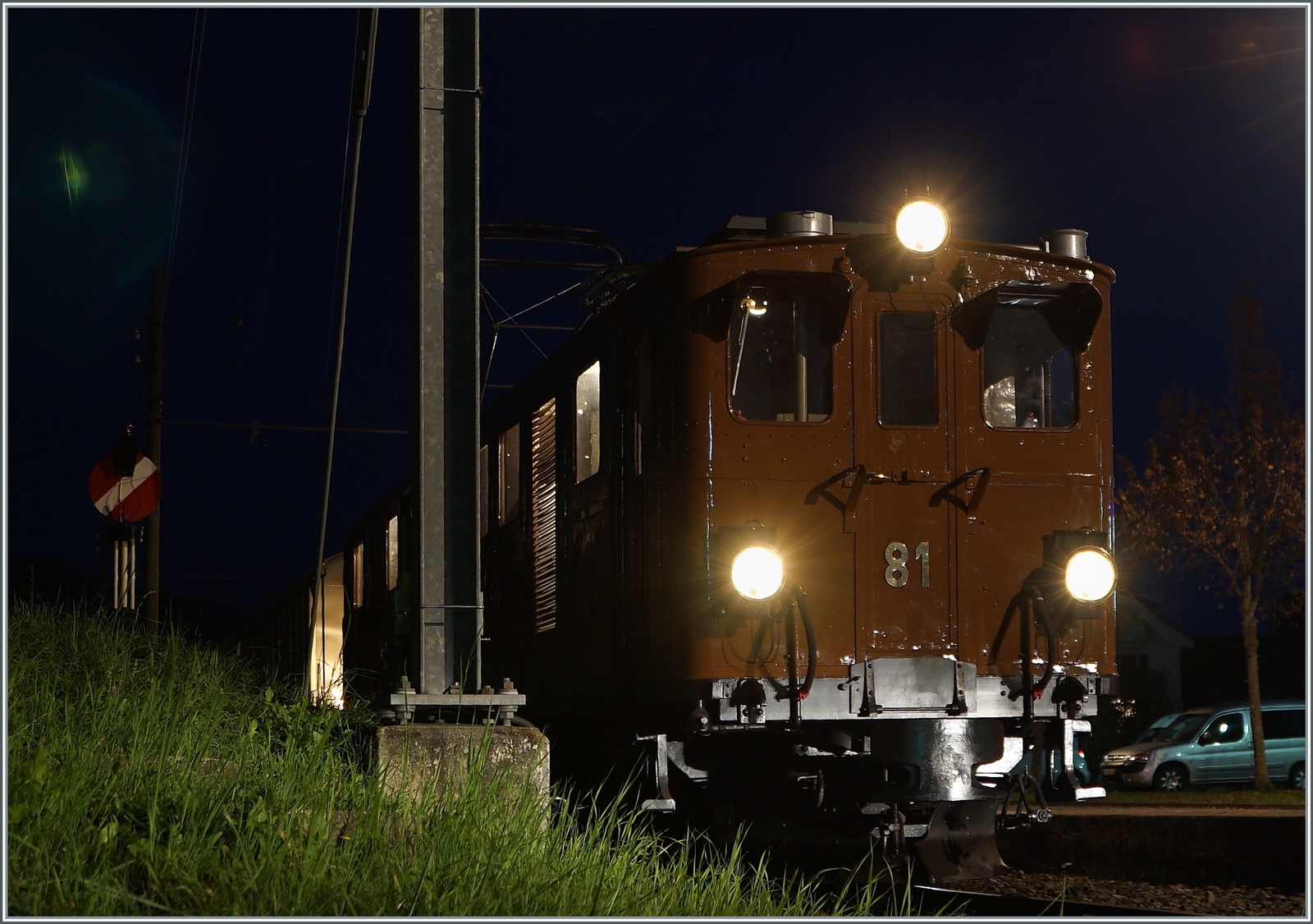 Vor dem allerletzten Bild der Saison noch ein letztes Bild der Ge 4/4 81 beim Rangieren in Blonay. 

30. Okt. 2022