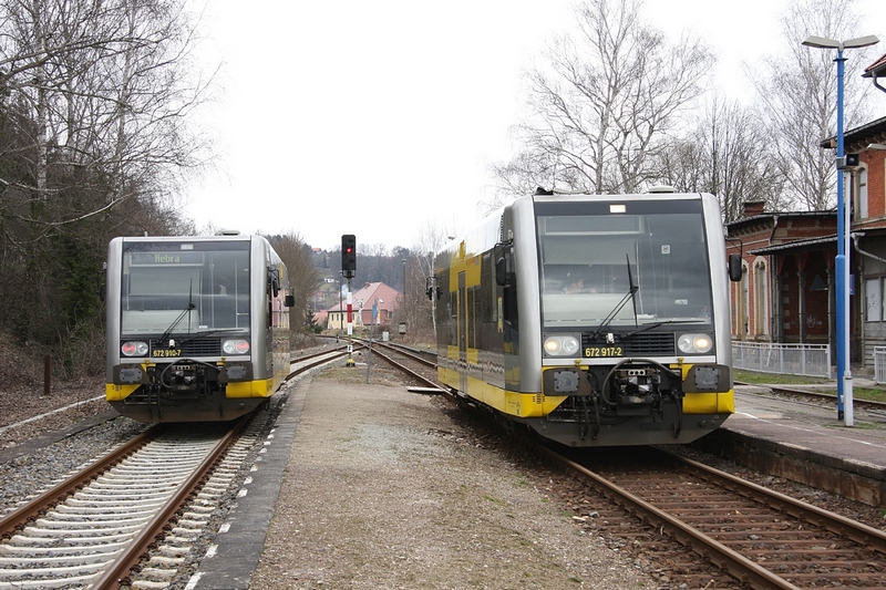 ... nach diesem Bild hie� es aber flink einsteigen, Fahrplan und Uhrzeit sollten �bereinstimmen! ...