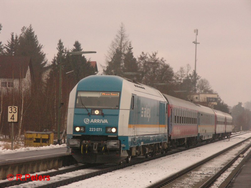 223 071 erreicht Wiesau/oberpfalz mit ein Alex nach Mnchen. 13.01.08