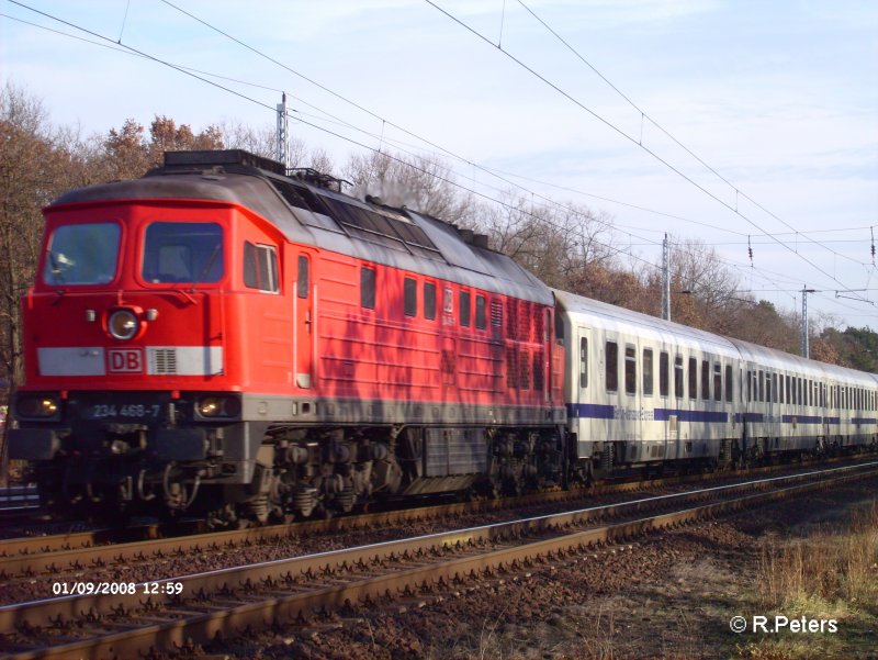 234 468-7 durchfhrt Berlin-Friedrichshain mit ein EC nach Berlin. 09.01.08