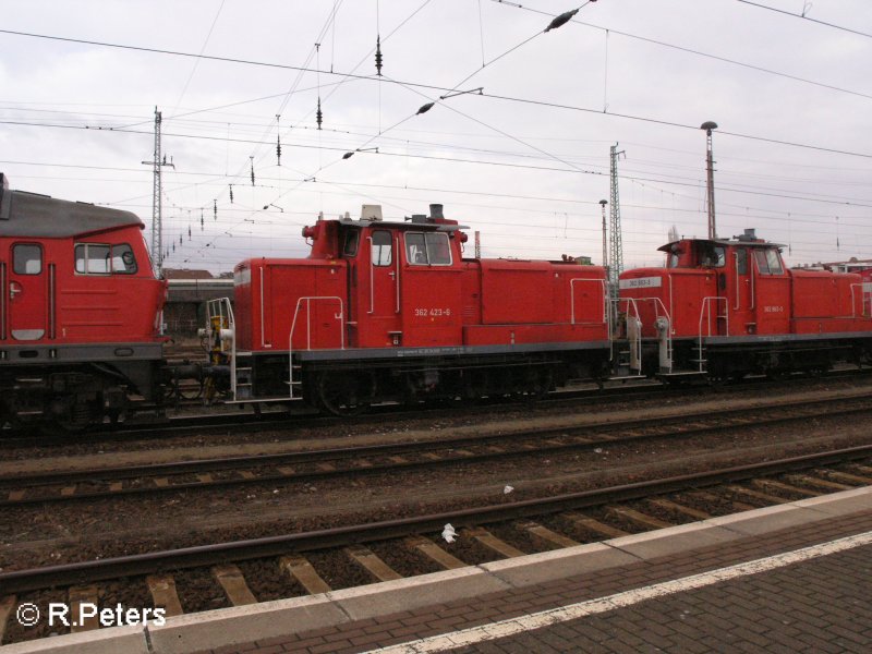 362 423-6 is mit im Lokzug in Cottbus. 09.02.08