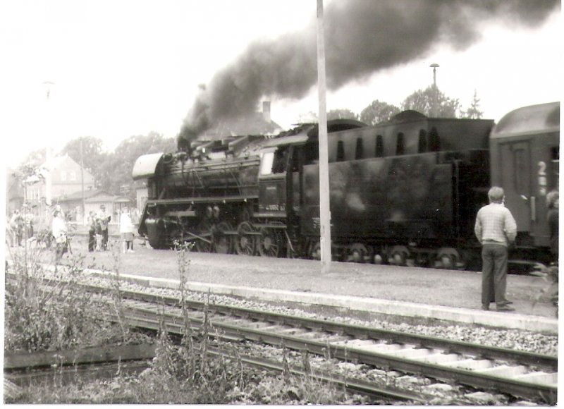 DR 44 1093-2 im Bf Laucha; 01.10.1989 (Foto: Dieter Thomas)