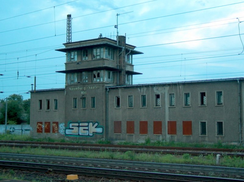 Ehemaliges Fdl-Stellwerk in Naumburg (Saale); 26.07.2007