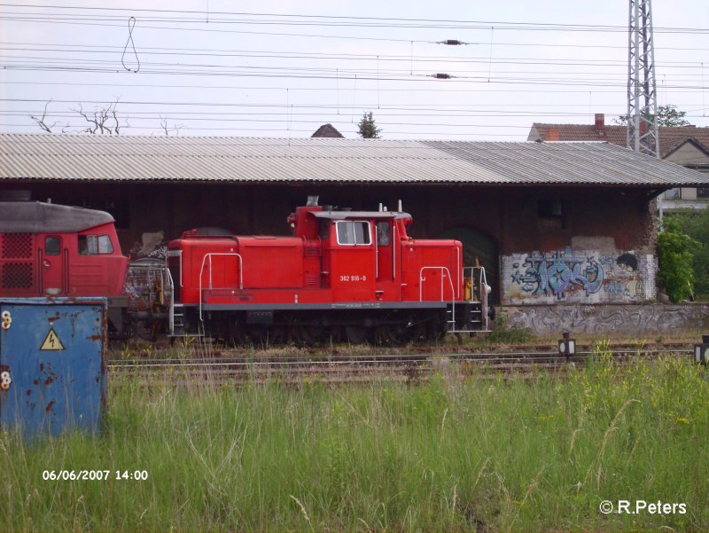 Eine Ludmilla berfhrt 362 916-9 nach Frankfurt/Oder. Eisenhttenstadt. 06.06.07