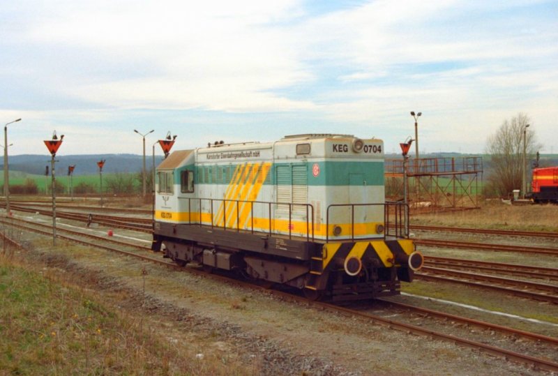 KEG 0704 am Zementwerk Karsdorf; 11.03.2002 (Foto: Ralph Mildner)