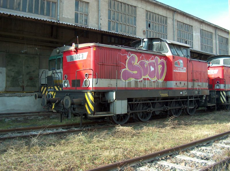 LOTRAC 3 abgestellt am Zementwerk Karsdorf; 18.10.2008