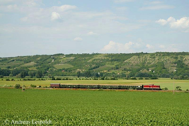 MTEG 204 354-5 mit dem DLr 99818 von Karsdorf nach Freyburg (Unstrut) zwischen Kirchscheidungen und Laucha; 07.06.2008 (Foto: Andreas Leipoldt)