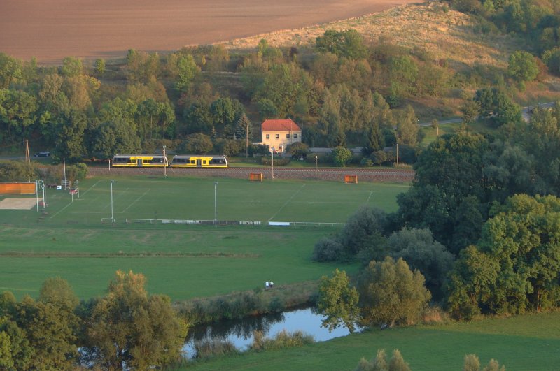 RB 25884 von Naumburg (S) Ost nach Nebra in Balgst�dt; 19.09.2009