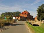 Das Bahnhofsgeb�ude in Laucha am 09.09.2012.