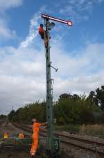 Am 17.09.2013 wurde im Bf Laucha ein ausgeschlagenes Fl�gelsignal ersetzt.