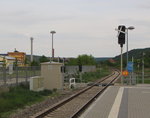 Zuk�nftige neue Sicherungstechnik, am 21.05.2016 am Bahnsteig in Laucha.