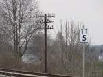Ein alter Telegrafenmast am Kilometer 11,5 zwischen Laucha und Balgst�dt; 05.04.2010