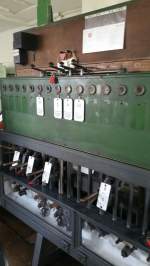 Das Pult zum einstellen der Fahrstra�en im Stellwerk Lw in Laucha, w�hrend einer F�hrung zum 9.