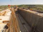 Der Br�ckenvortrieb auf der Unstruttalbr�cke bei Karsdorf mit Blick in Richtung Osterbergtunnel; 15.09.2011