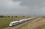 ICE 1093 (Berlin Gesundbrunnen – M�nchen Hbf) + ICE 93 (Berlin Gesundbrunnen – Wien Hbf) kurz vor der Einfahrt in den Bibratunnel Richtung Erfurt.