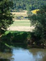 RB 34869 von Nebra nach Naumburg Ost, am 21.07.2013 im Unstruttal zwischen Laucha und Balgst�dt.