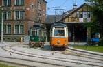 m Jahr 1984 steht der Tw 21 der Naumburger Straßenbahn vor dem Betriebshof in der Poststraße in Naumburg (S). (Foto: Biesdorfer83)