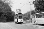 Tw 17 der Naumburger Stra�enbahn am 10.05.1981 in der Bergstra�e in Naumburg. (Foto: Matthias Nieke)