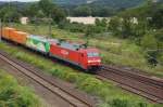 DB 152 078 + KM 583 011, eine polnische E-Lok, sowie Containerwagen Richtung Gro�korbetha, in Naumburg Hbf; 11.07.2011 (Foto: Dampflok015)