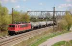 DB 155 036-7 mit Kesselwagen Richtung Bad K�sen, am 16.04.2014 in Naumburg Hbf.