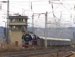 DR 01 0509-8 der Pre�nitztalbahn mit dem DPE 207 von Chemnitz nach Saalfeld, bei der Ausfahrt in Naumburg Hbf; 20.03.2010