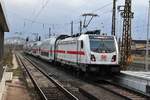 Am 13.03.2020 schob die DB 147 564 eine leere IC2-Garnitur in Naumburg Hbf in Richtung Bad Kösen.