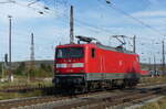 DB 112 166 als Tfzf Richtung Bad Kösen, am 25.10.2021 in Naumburg (S) Hbf.