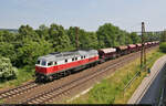 WFL 232 141-2 mit einem Kieszug Richtung Bad K�sen, am 16.06.2021 in Naumburg Hbf.