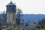 DR 110 059-3 mit dem P 15217 nach Naumburg Hbf, am 21.03.1991 im Bahnhof Nebra.