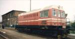VEB Zementwerk Karsdorf Werklok 010 (DR 107 010-2) am 01.10.1989 im Bf Vitzenburg.