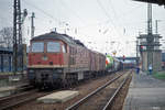 DR 132 155-3 erreicht am 22.03.1991 mit einem G�terzug von der Unstrutbahn kommend den Naumburger Hauptbahnhof.