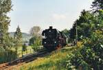 DB Museum 03 1010-2 mit einem Winzerfestplanzug von Naumburg (S) Hbf nach Nebra, am 07.09.2002 in Balgst�dt. (Foto: Heiko Ritzer)