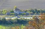 RB 25979 von Wangen nach Naumburg Ost, bei der Ausfahrt in Freyburg; 24.10.2010 (Foto: Jens Gie�ler)