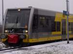 Burgenlandbahn 672 902 holt am 21.12.2012 als Sch�lerzug (verl�ngerte RB aus Naumburg Ost) in Ro�leben Sch�ler der Klosterschule ab.