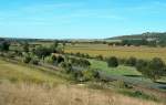 Die Unstrutbahn zwischen Laucha und Balgst�dt mit dem weiten Blick ins Unstruttal und auf den Lauchaer Fliegerhorst; 13.09.2008