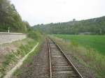 Die Unstrutbahn kurz vor dem Bf Nebra, aus Richtung Ro�leben; 26.04.2009 (Foto: Thomas Menzel)