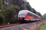 DB 642 195 + 642 724 als RB 34878 von Naumburg Ost nach Nebra, am 14.09.2014 bei Balgst�dt.