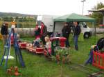 Eine Kindereisenbahn drehte am 27.09.2015 zum Bahnhofsfest des Finnebahnvereins in Laucha auch ihre Runden.