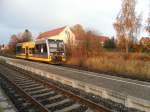 Burgenlandbahn 672 904 ist als RB 34707 von Wei�enfels nach Zeitz unterwegs. Fotografiert in Thei�en; 04.11.2011