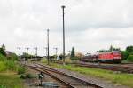 DB 232 587-6 mit dem umgeleiteten EZ 52520 von Zwickau (Sachs) Hbf nach Leipzig Engelsdorf, am 13.07.2013 bei der Durchfahrt in Zeitz.