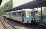 Am 30.10.1999 standen die beiden Ferkeltaxen DB 772 xxx + 972 746-2 anl�sslich der Abschiedsfahrt von Zeitz nach Osterfeld, geschm�ckt im Bf Zeitz.