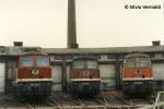 3 Ludmillas - 3 verschiedene Rott�ne: DB 232 122-2 + 232 687-4 + 232 693-2 im Bw Zeitz.