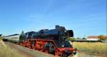 IGE Werrabahn 41 1144-9 mit dem  Rotk�ppchen-Express I  RE 16196 von Altenburg nach Freyburg und weiter nach Karsdorf, am 29.09.2013 in Zeitz.