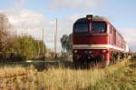 LEG 120 295-1 mit einem Fotog�terzug von Nebra nach Sta�furt, am 12.11.2006 bei der Ausfahrt in Gehofen.