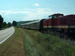 MTEG 204 354-5 mit dem DLr 99818 von Karsdorf nach Freyburg (Unstrut) zwischen Balgst�dt und Freyburg; 07.06.2008
